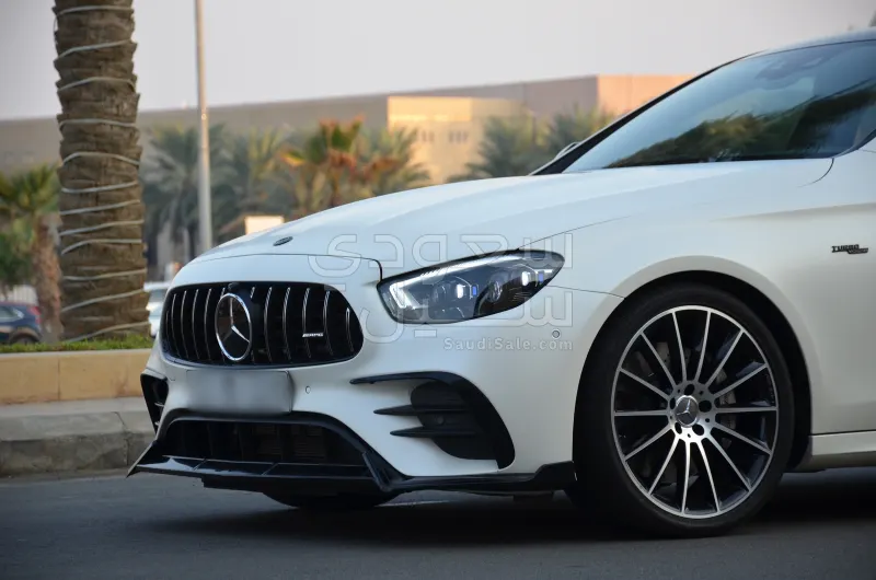 2022 مرسيدس - بنز إي 53 أي إم جي