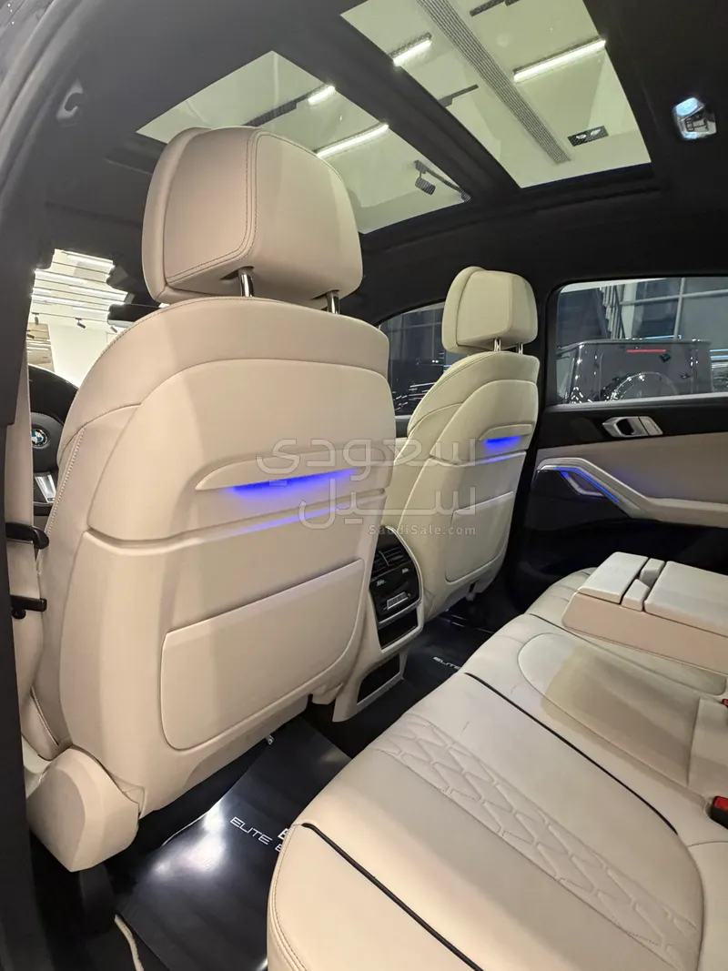 2020 بي ام دبليو الفئة اكس 6 إم 50 أي