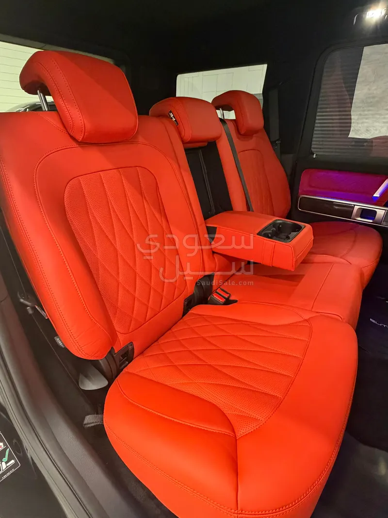 2025 مرسيدس - بنز جي 63 أي إم جي