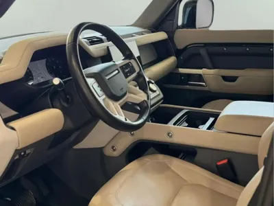 2024 لاند روفر ديفيندر اس اي