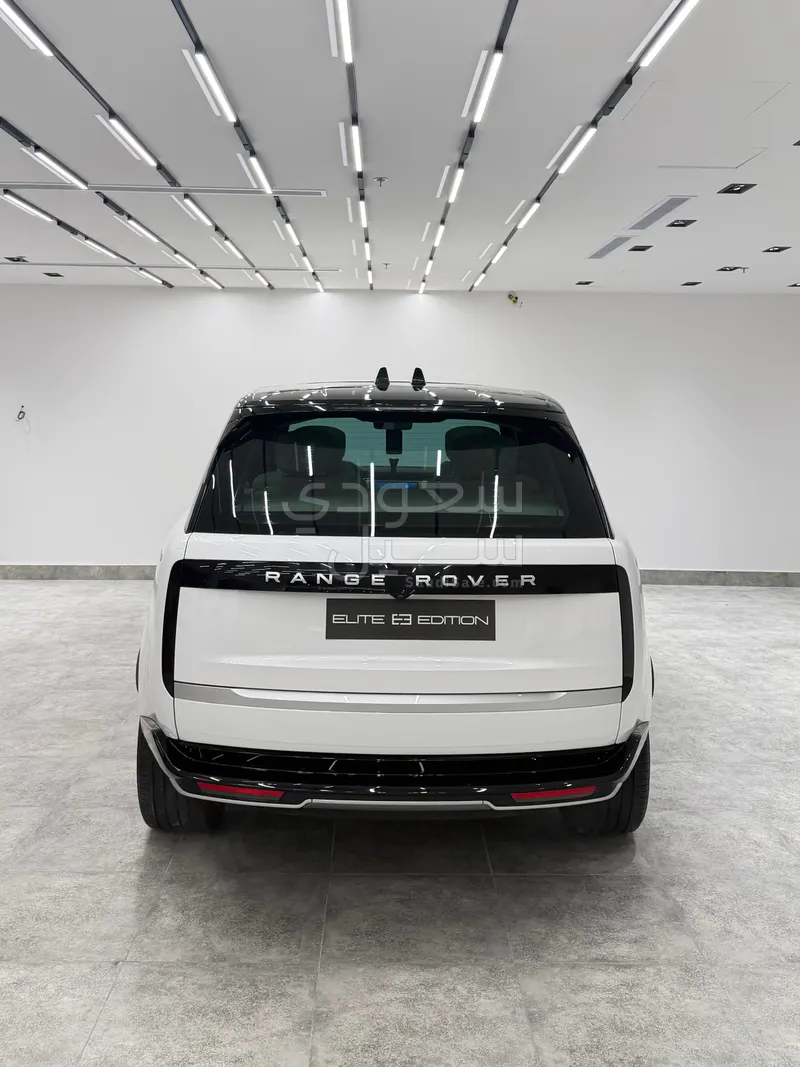 2025 لاند روفر رينج روفر اوتوبيوغرافي