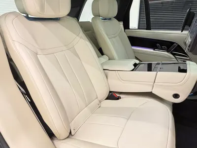 2025 لاند روفر رينج روفر اوتوبيوغرافي