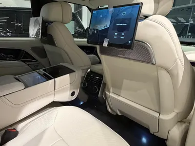 2025 لاند روفر رينج روفر اوتوبيوغرافي