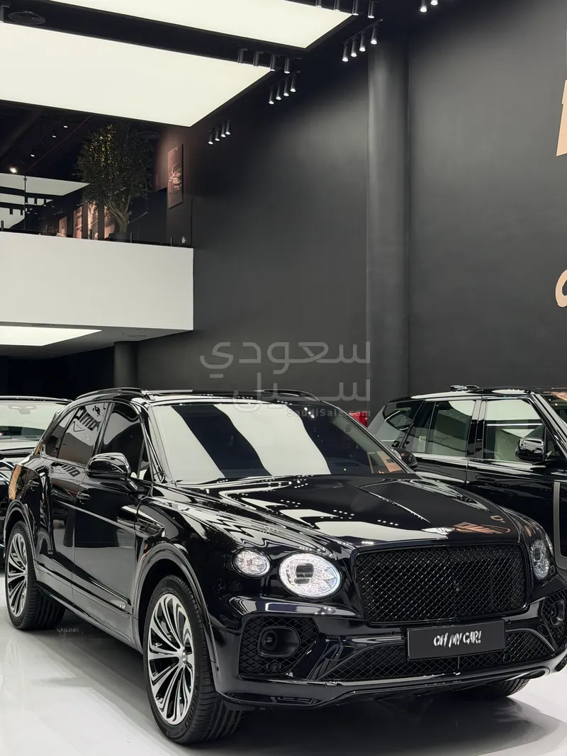 2021 بنتلي بنتايجا الاصدار الاول