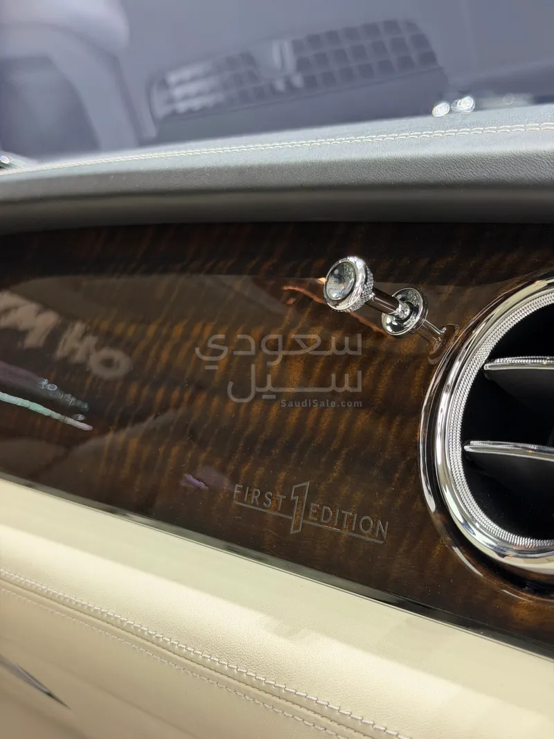 2021 بنتلي بنتايجا الاصدار الاول