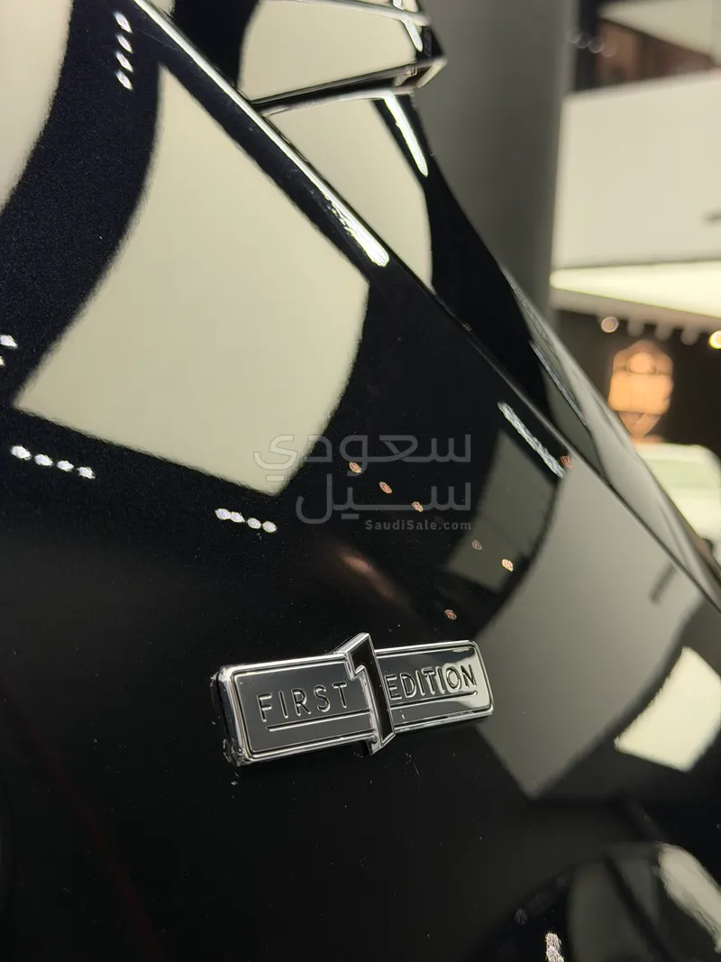 2021 بنتلي بنتايجا الاصدار الاول