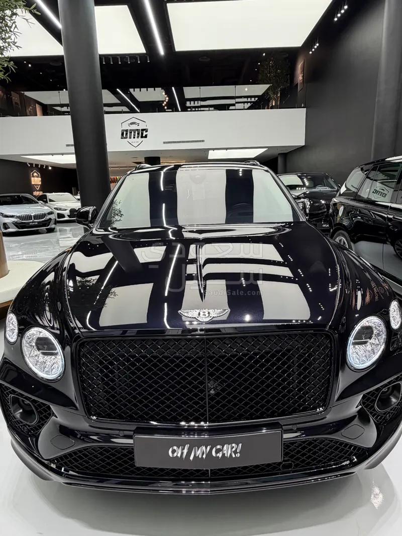 2021 بنتلي بنتايجا الاصدار الاول