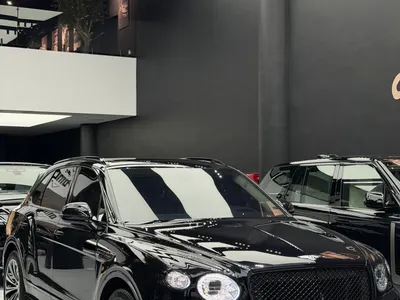 2021 بنتلي بنتايجا الاصدار الاول