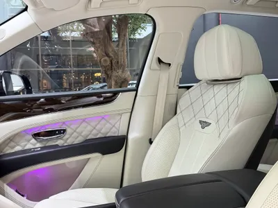 2021 بنتلي بنتايجا الاصدار الاول