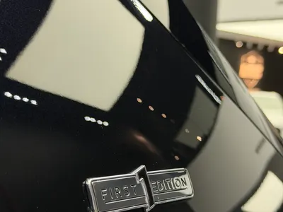 2021 بنتلي بنتايجا الاصدار الاول