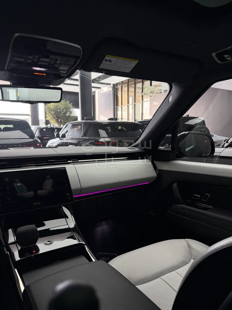 2024 لاند روفر رينج روفر سبورت اتش اس اي