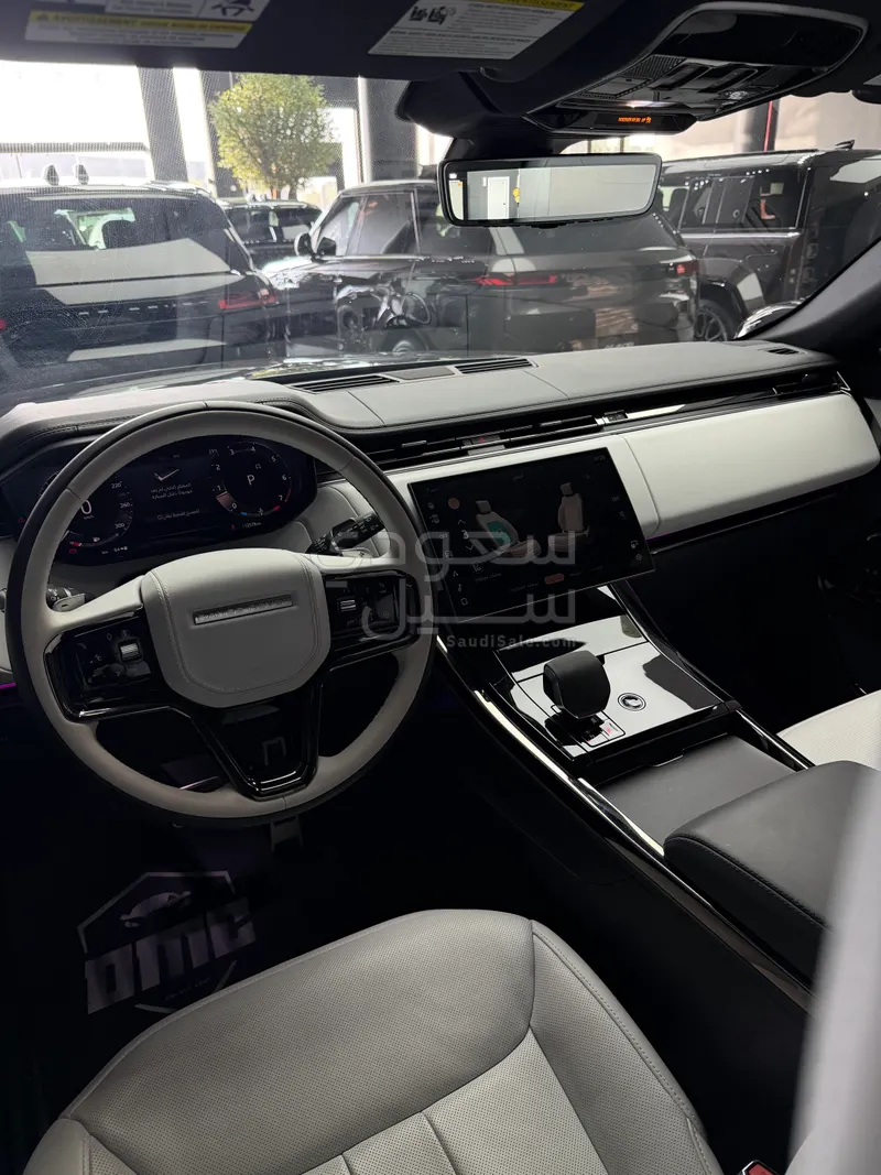 2024 لاند روفر رينج روفر سبورت اتش اس اي