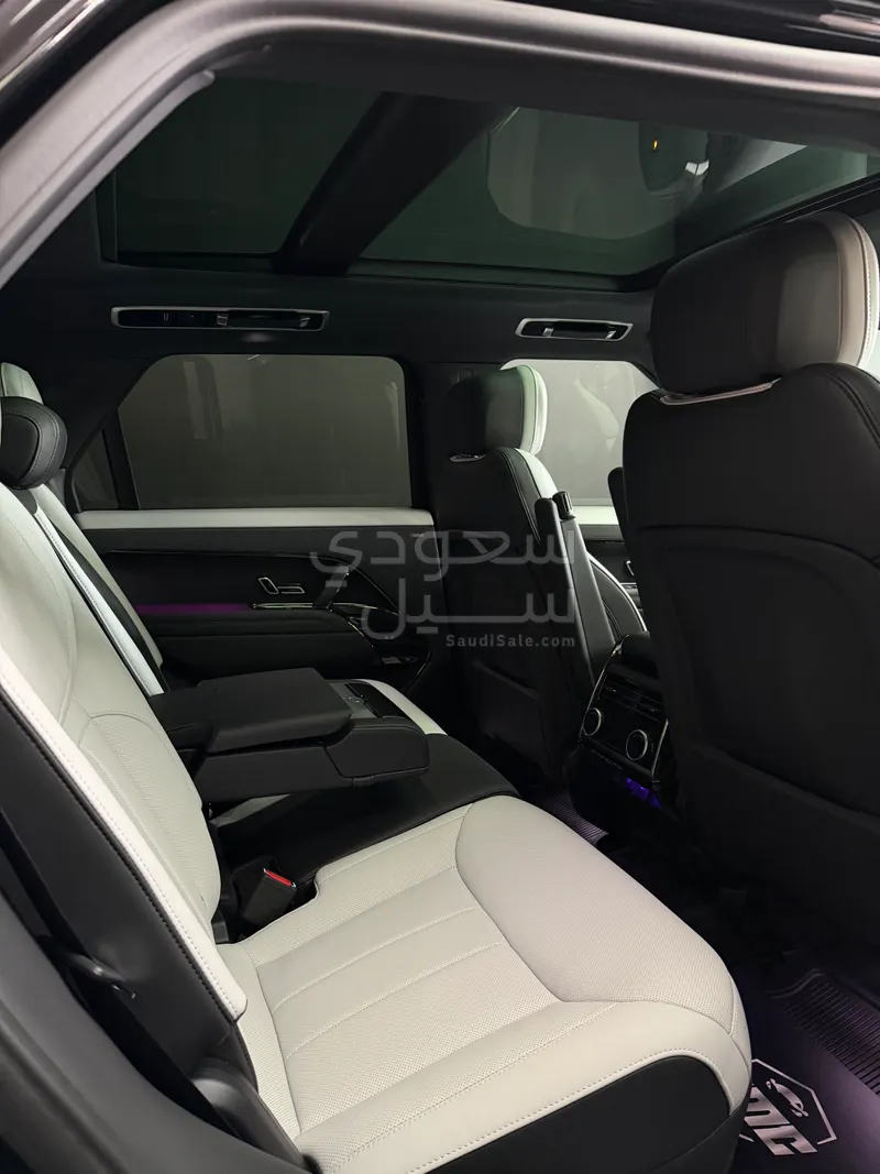 2024 لاند روفر رينج روفر سبورت اتش اس اي