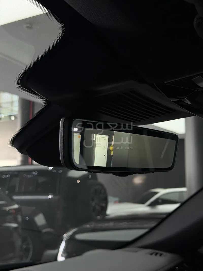 2024 لاند روفر رينج روفر سبورت اتش اس اي