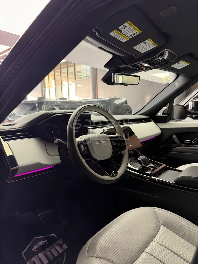 2024 لاند روفر رينج روفر سبورت اتش اس اي