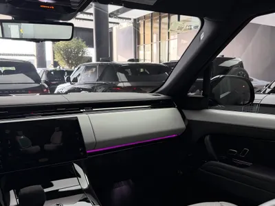 2024 لاند روفر رينج روفر سبورت اتش اس اي