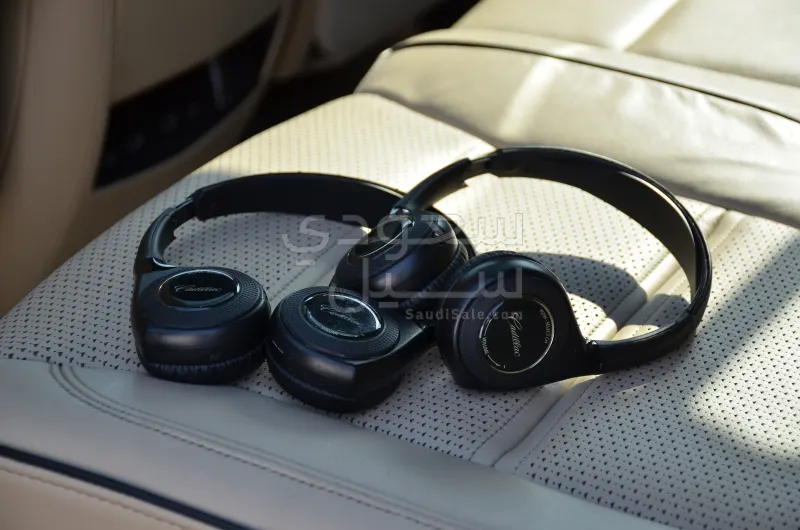 2021 كاديلاك اسكاليد بلاتينيوم