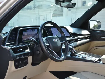 2021 كاديلاك اسكاليد بلاتينيوم