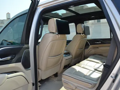 2021 كاديلاك اسكاليد بلاتينيوم