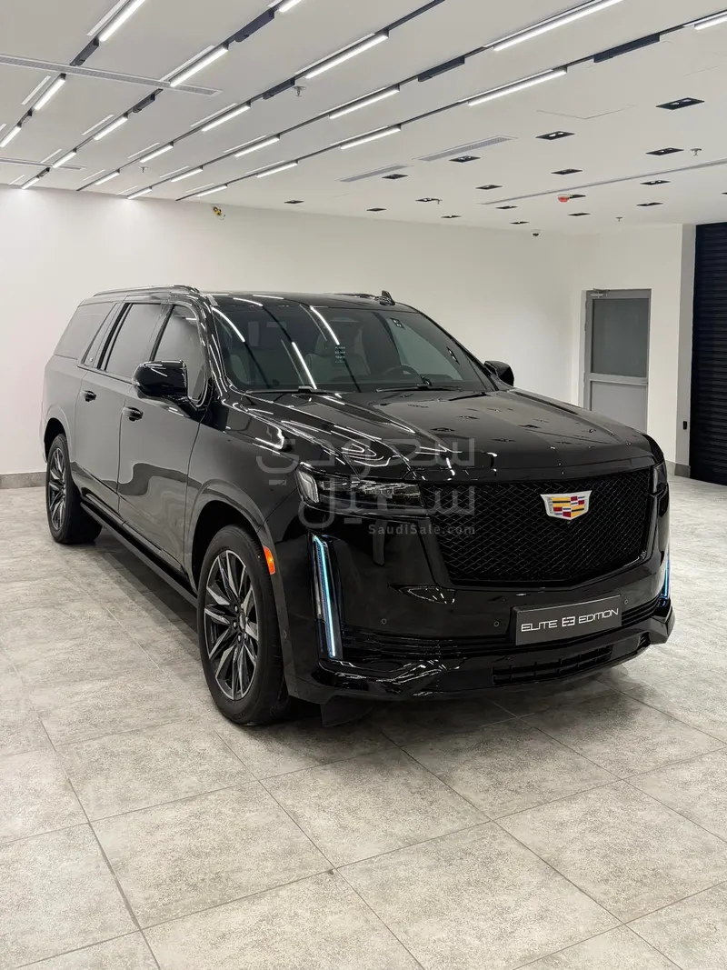 2024 كاديلاك اسكاليد