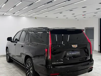 2024 كاديلاك اسكاليد