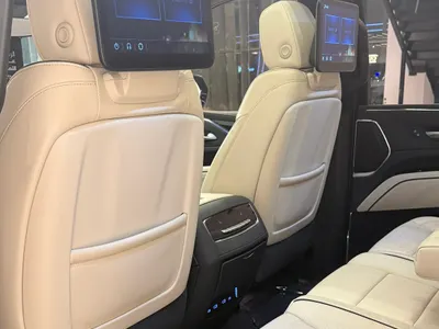 2024 كاديلاك اسكاليد