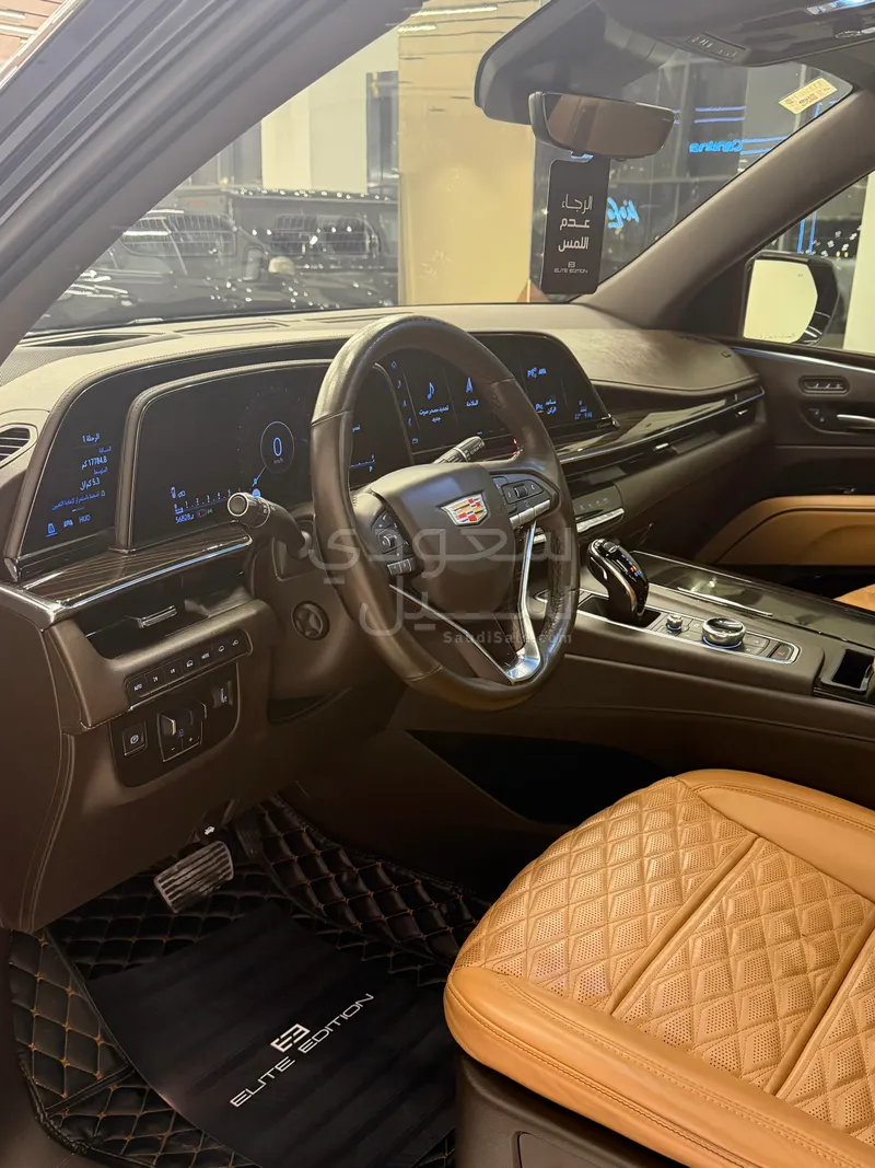 2022 كاديلاك اسكاليد