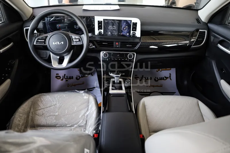 2024 كيا سيلتوس