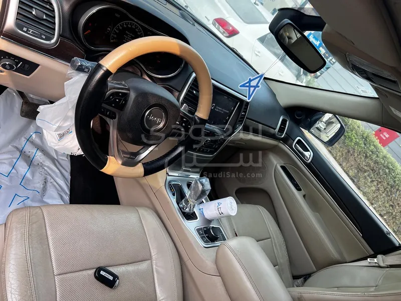 2018 جييب جراند شيروكي ليميتد