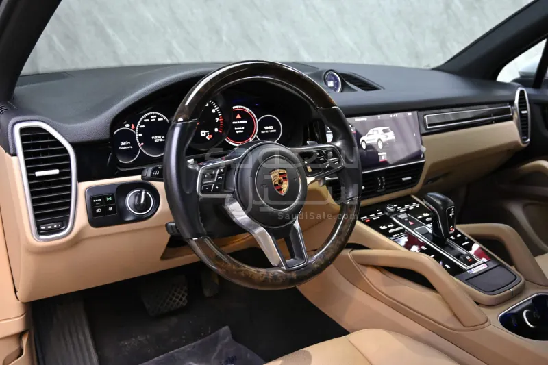 2019 بورش كايين اس