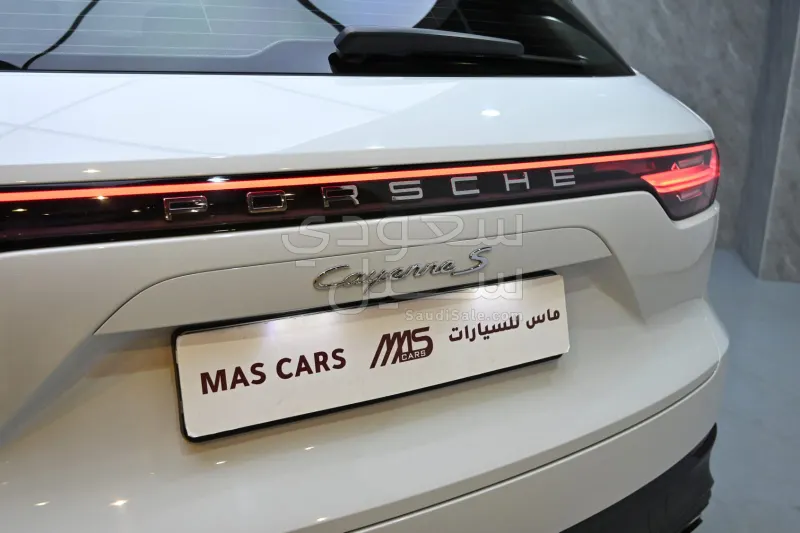 2019 بورش كايين اس