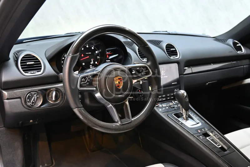 2024 بورش 718 بوكستر