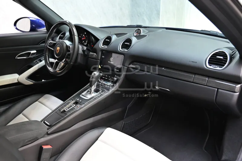 2024 بورش 718 بوكستر