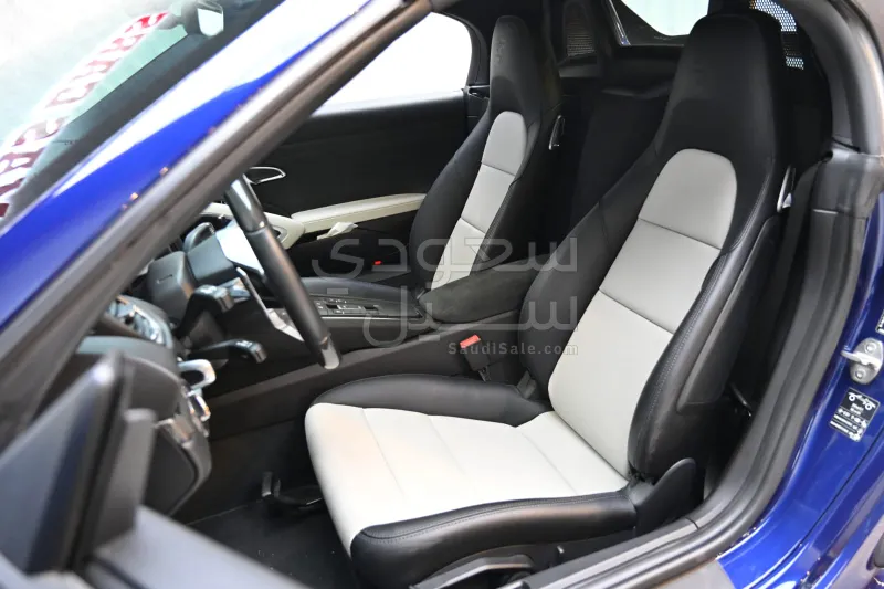 2024 بورش 718 بوكستر