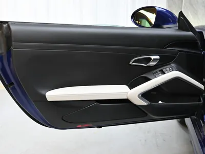 2024 بورش 718 بوكستر