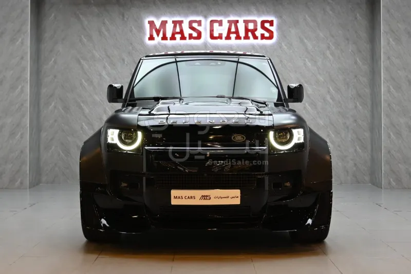 2024 لاند روفر ديفيندر 110