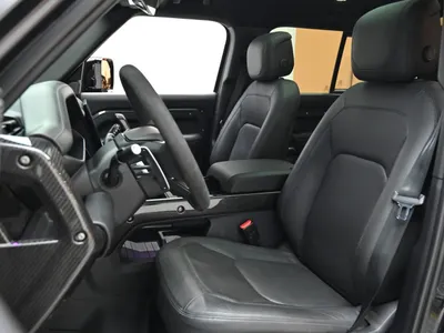 2024 لاند روفر ديفيندر 110