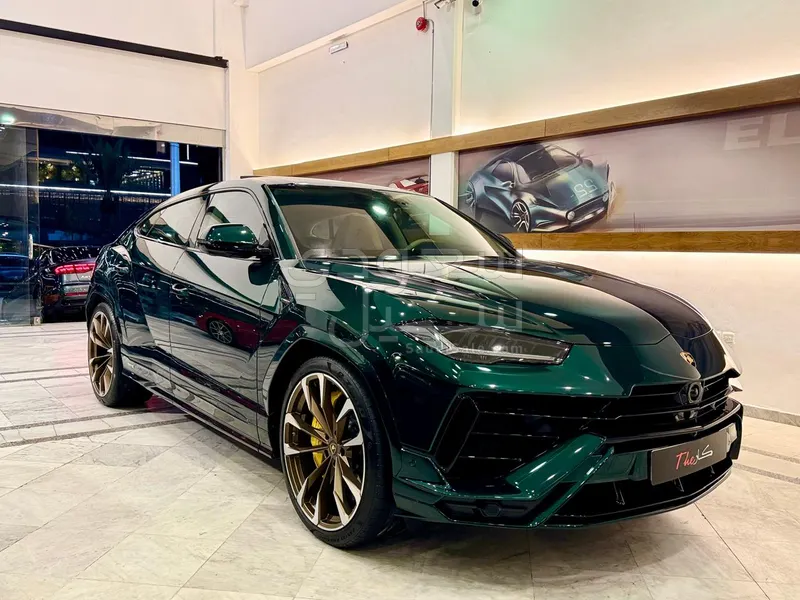 2023 لمبرجيني اوروس اس