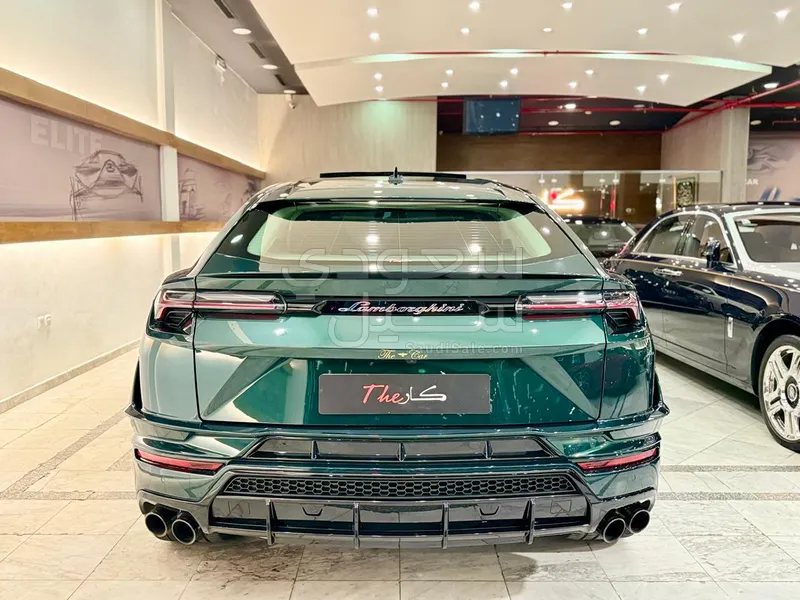 2023 لمبرجيني اوروس اس