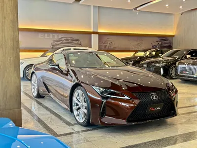 2017 لكزس إل سي 500