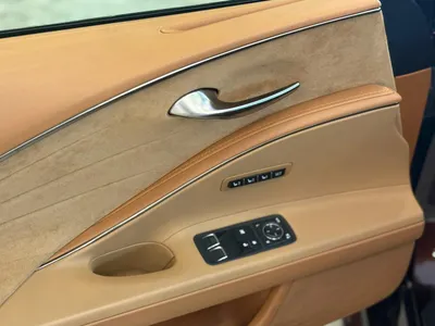 2017 لكزس إل سي 500