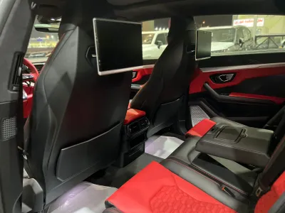 2020 Lamborghini URUS