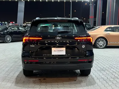 2026 فورد توروس ترند