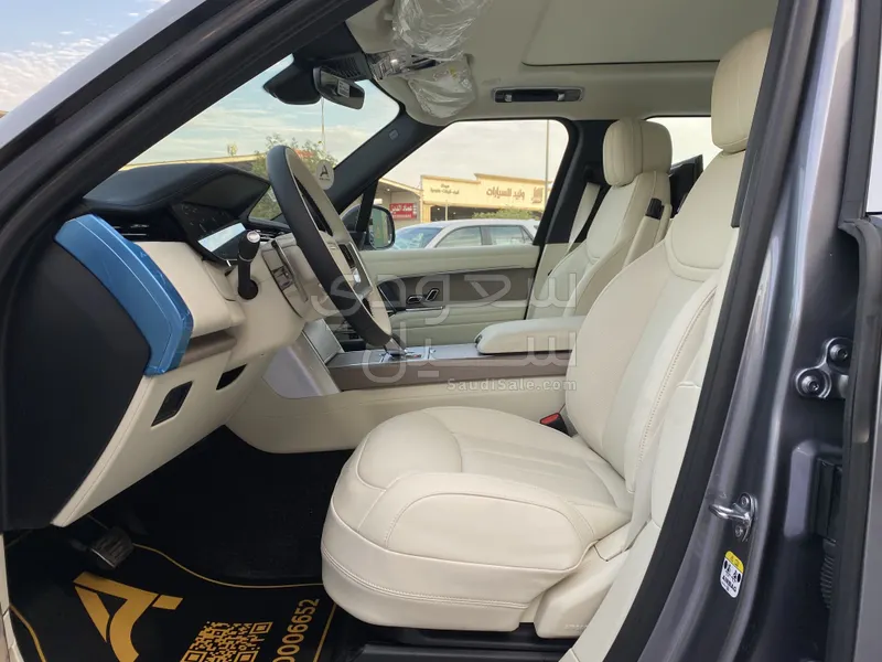 2025 لاند روفر رينج روفر اتش اس اي