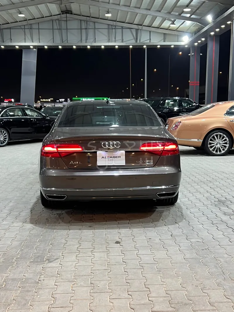 2016 اودي اي 6