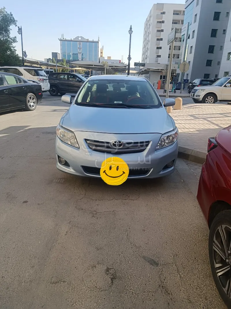 2010 تويوتا كورولا