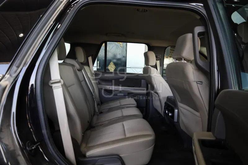 2020 فورد اكسبيديشن اكس ال تي