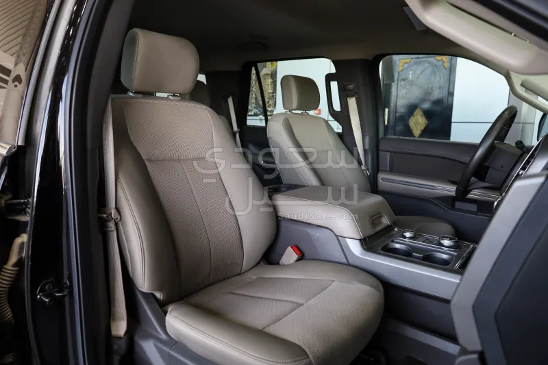 2020 فورد اكسبيديشن اكس ال تي