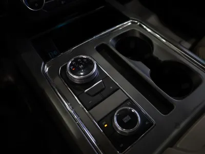 2020 فورد اكسبيديشن اكس ال تي