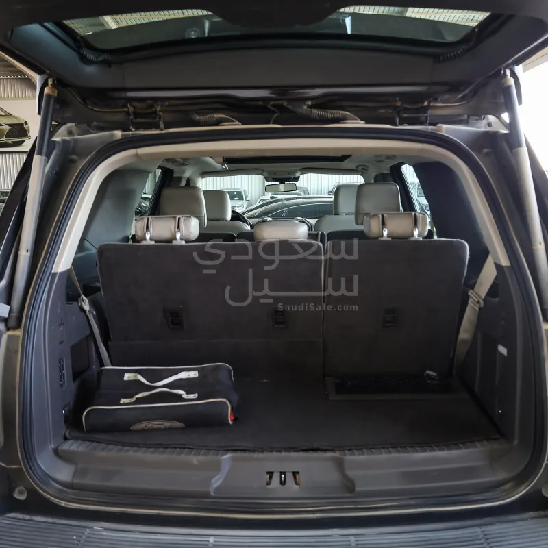 2021 فورد اكسبيديشن اكس ال تي